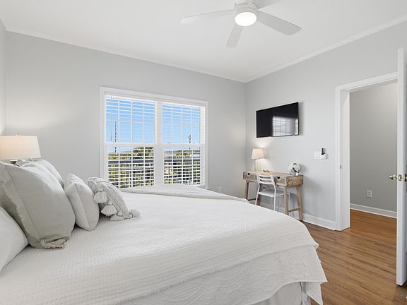 3rd image of 2393 Folly Rd #2-M