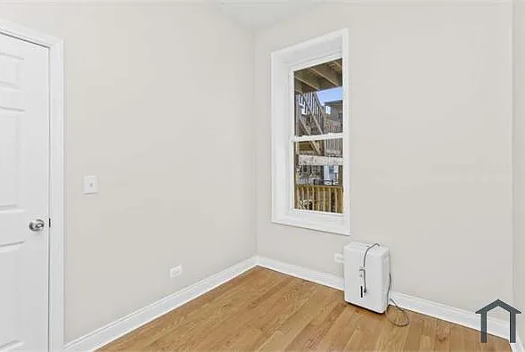 6348 S Langley Ave #1 — Photo 8