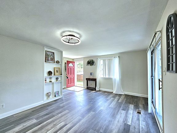 5th image of 8501 Chestnut Oak Rd