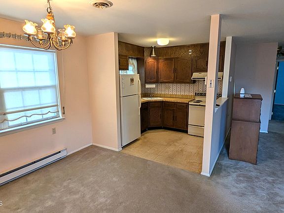 4th image of 723A Buckingham Drive