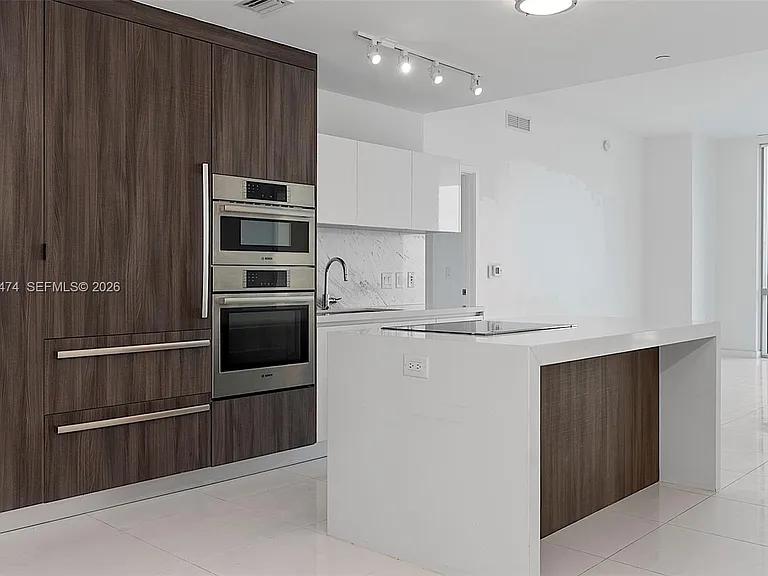 851 NE 1st Ave #4407 — Photo 50