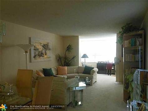 3rd image of 9821 Sunrise Lakes Blvd APT 308