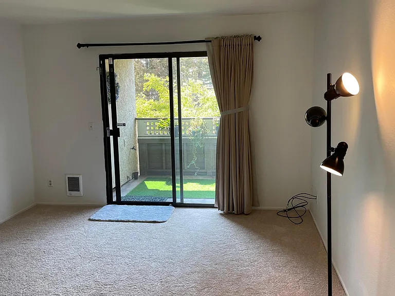 29588 Vanderbilt St #315 — Photo 10