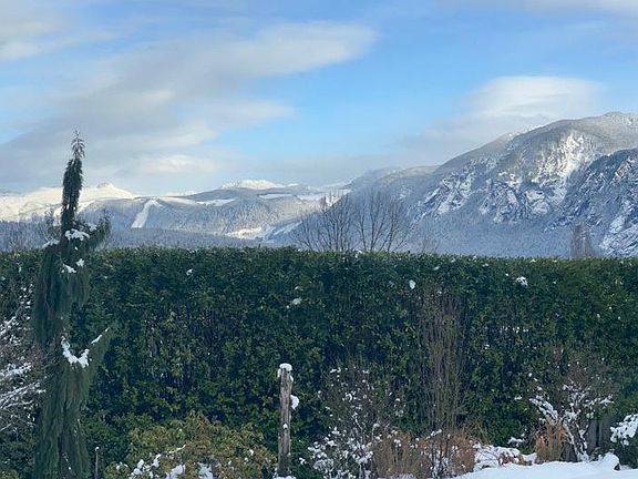 Mt Si & range View from deck