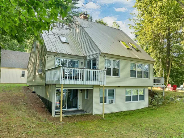 10 Lakeview Drive, Meredith, NH 03253
