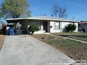 1st image of 1707 Beechaven Dr