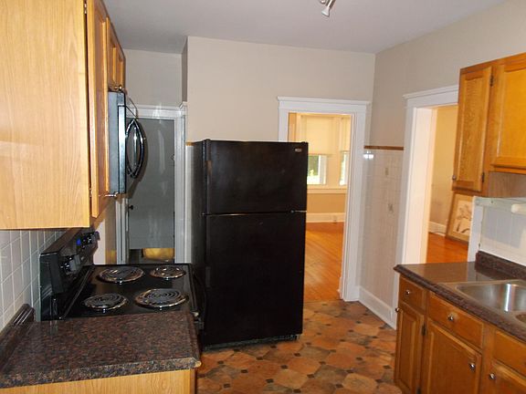 4th image of 2910 N Jefferson St