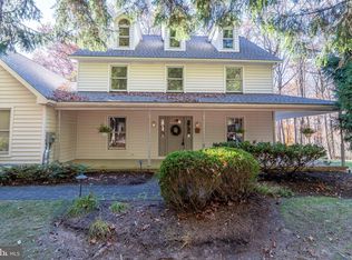 4036 Hillview Rd, Temple, PA 19560