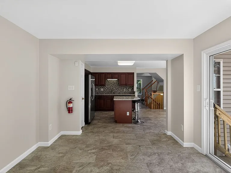 21 Golf View Ct — Photo 5