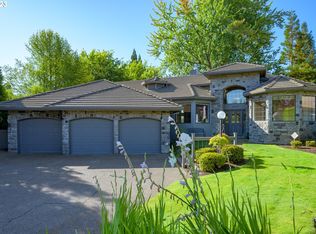 1212 NW Torres Pine Ct, McMinnville, OR 97128