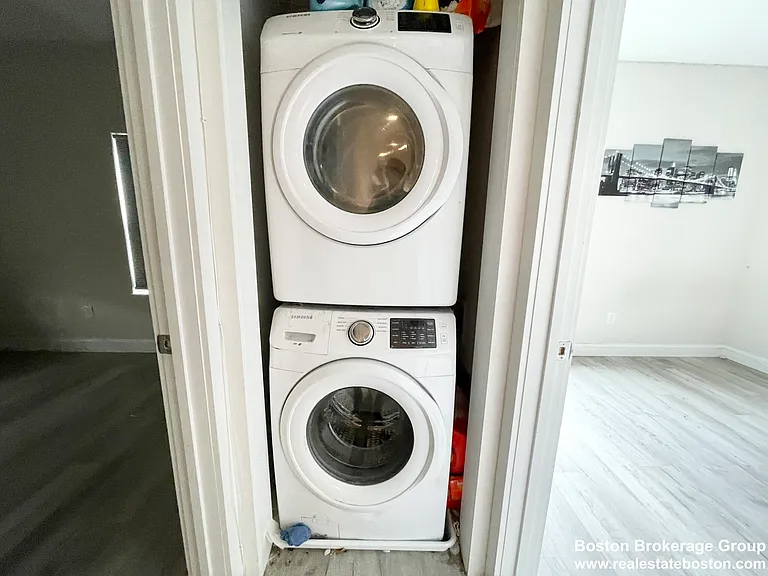113 Hillside St #3 — Photo 10