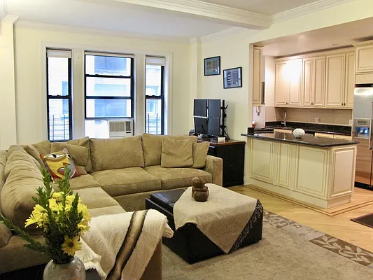 Rented by Brown Harris Stevens | media 14