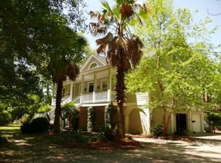 551 Flannery Pl, Mount Pleasant, SC 29466