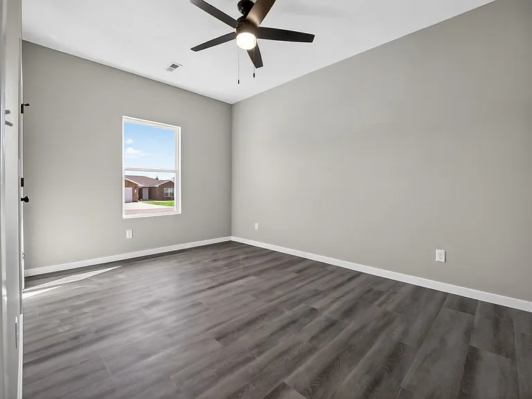 43 Whitley Ln — Photo 14