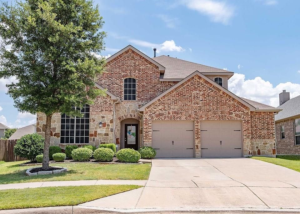 1st image of 205 Willet Ct