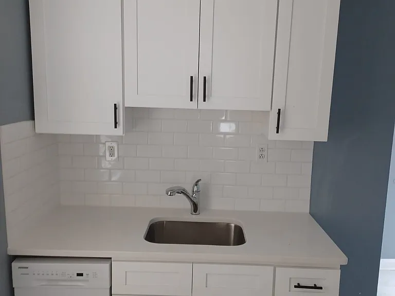 6 Murphy Rd — Photo 3