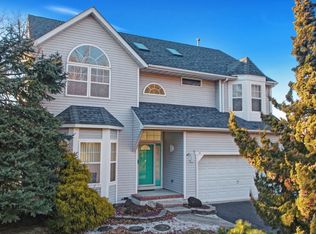 14 Cedar Island Dr, Brick, NJ 08723