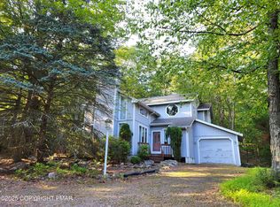 78 Chestnut Rd, Lake Harmony, PA 18624