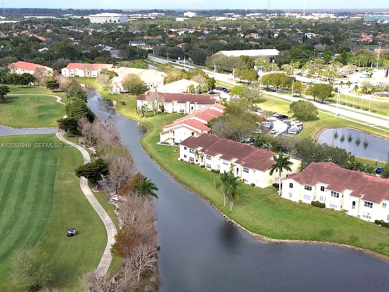 12950 Vista Isles Dr #425 — Photo 7