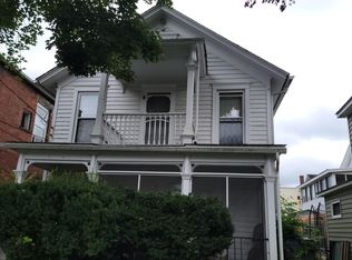 215 Chestnut Ave, Hawley, PA 18428