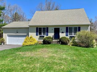 19 Foster Farm Dr, Richmond, RI 02898