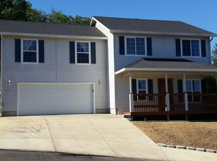 154 Christa Ln, Eagle Pt, OR 97524