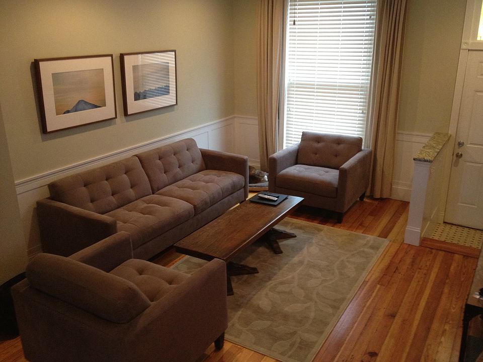 2nd image of 1504 E Fort Ave