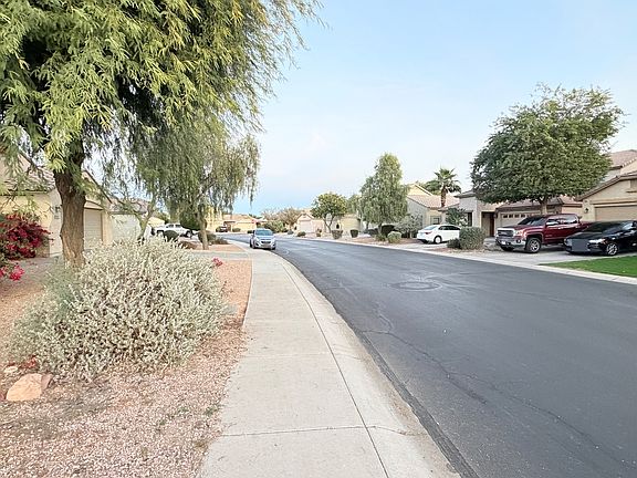 5th image of 43605 W Arizona Ave