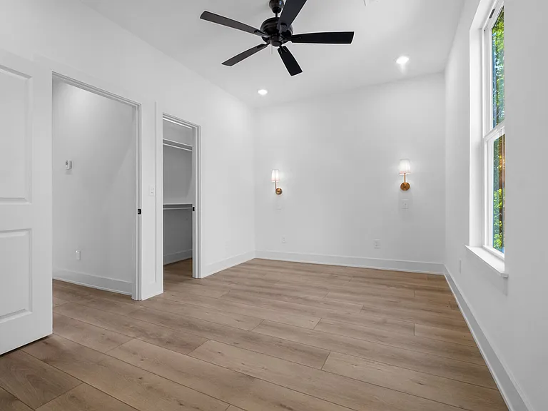 524 S Willow Ave #4 — Photo 15