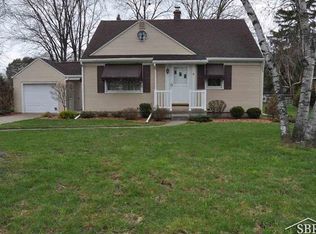 885 Orchard Ct, Saginaw, MI