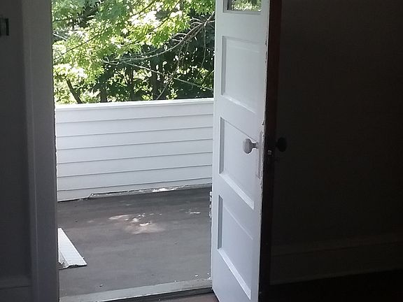 5th image of 2697 E 127th St
