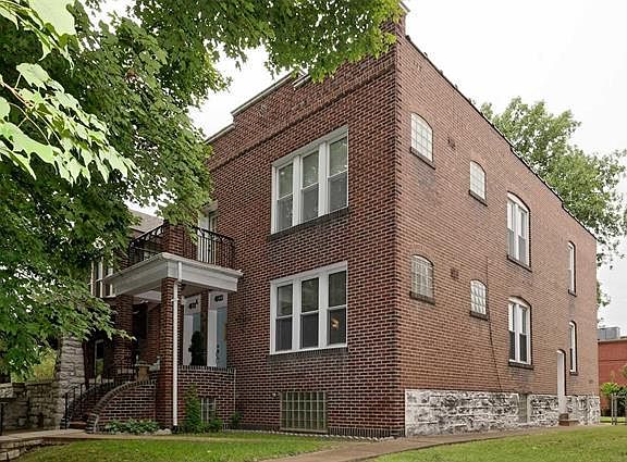 2nd image of 4933 Holly Hills Ave