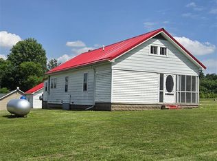 7664 S Pleasant Church St, Carlisle, IN 47838