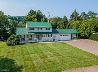 1925 Meadowbrook Way, Coshocton, OH 43812