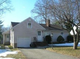 71 Osceola Rd, Wayne, NJ 07470