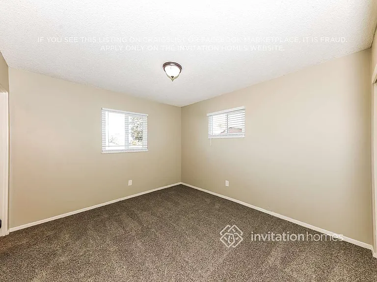 321 W Hacienda Dr — Photo 9