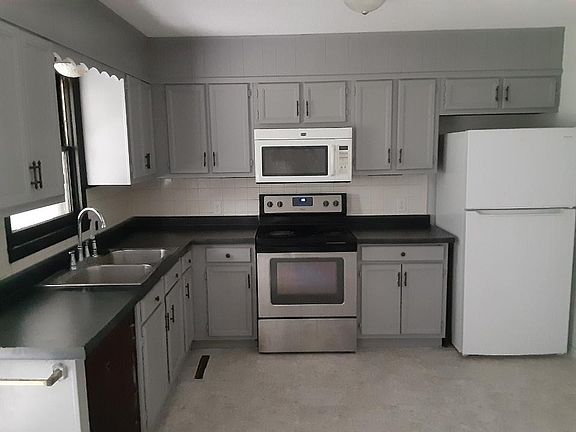 2nd image of 2813 Brookview Ave