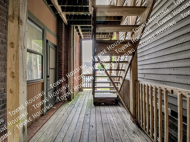 215 Allen St #1 — Photo 23