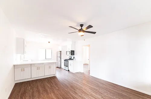 255 S Avenue 55 #1 Photo 1