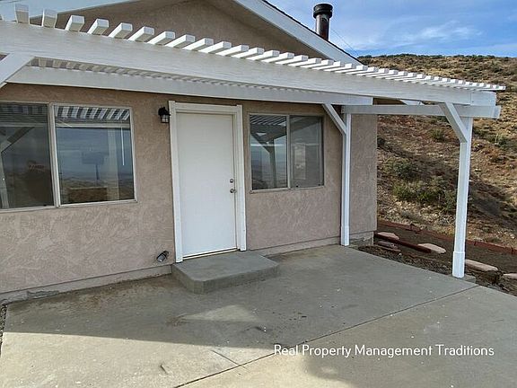 4th image of 35555 Tierra Subida Ave