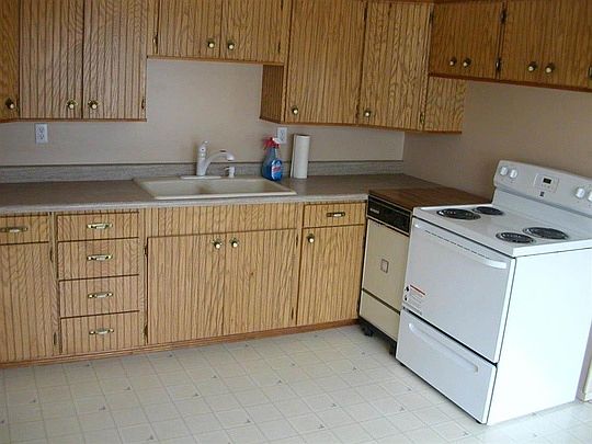 5th image of 1714 S Dayton Pl