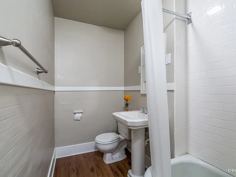 510 S Wheaton Ave #2 — Photo 8