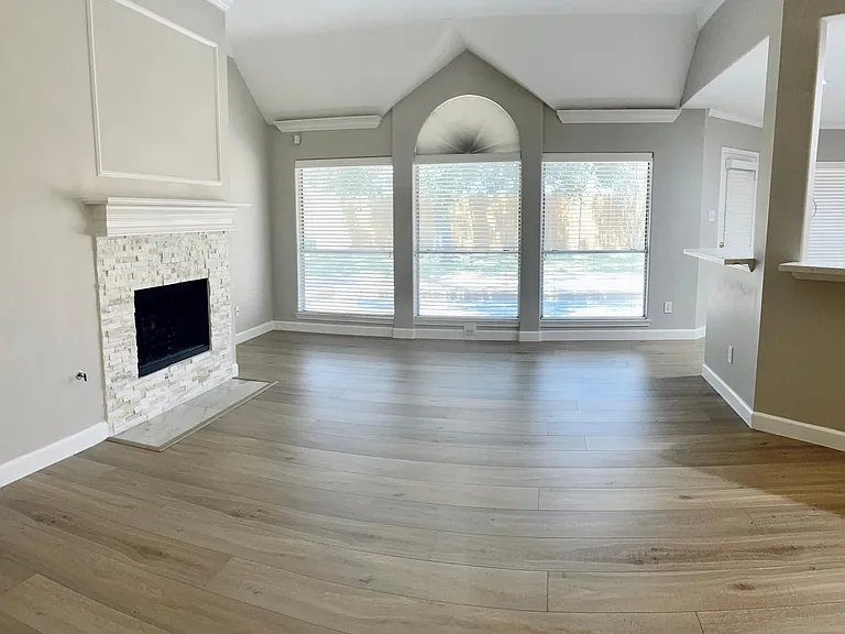 3702 Sunset Meadows Dr — Photo 5