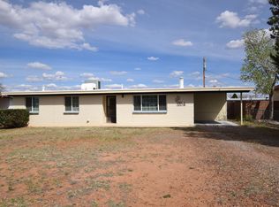 310 Dragoon St, Huachuca City, AZ 85616