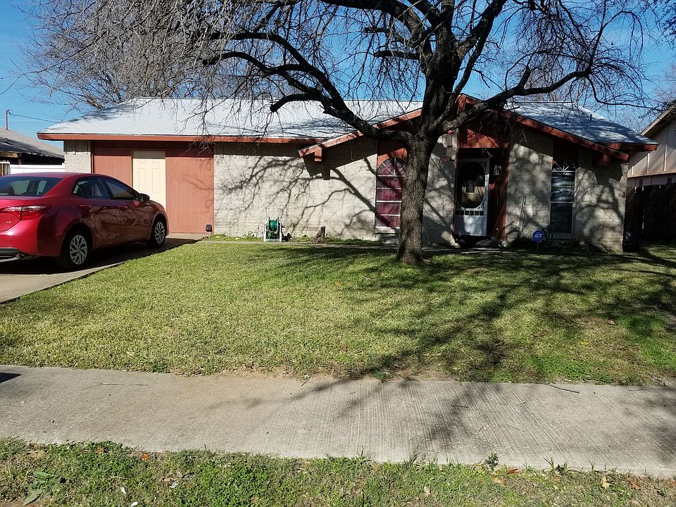 1st image of 510 N Holiday Dr