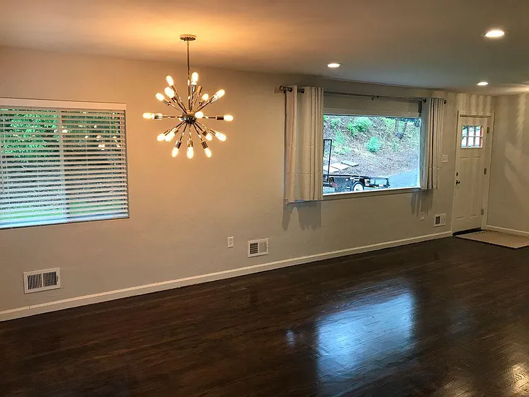 401 Hawthorne Rd — Photo 5