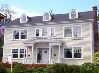 725 11th St, Astoria, OR 97103