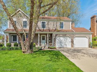 2050 Greensboro Dr, Wheaton, IL 60189