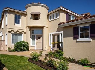 6754 Lemon Leaf Dr, Carlsbad, CA 92011