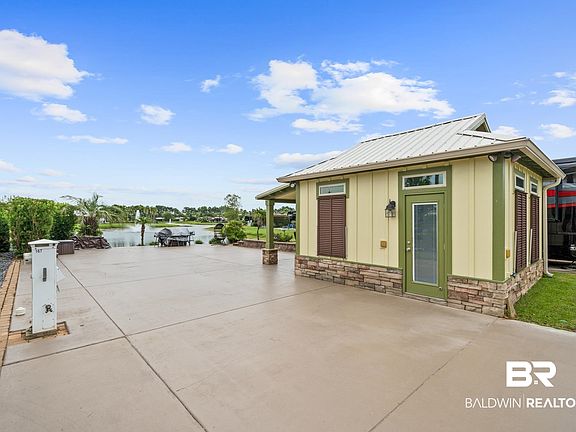 5th image of 529 Portofino Loop